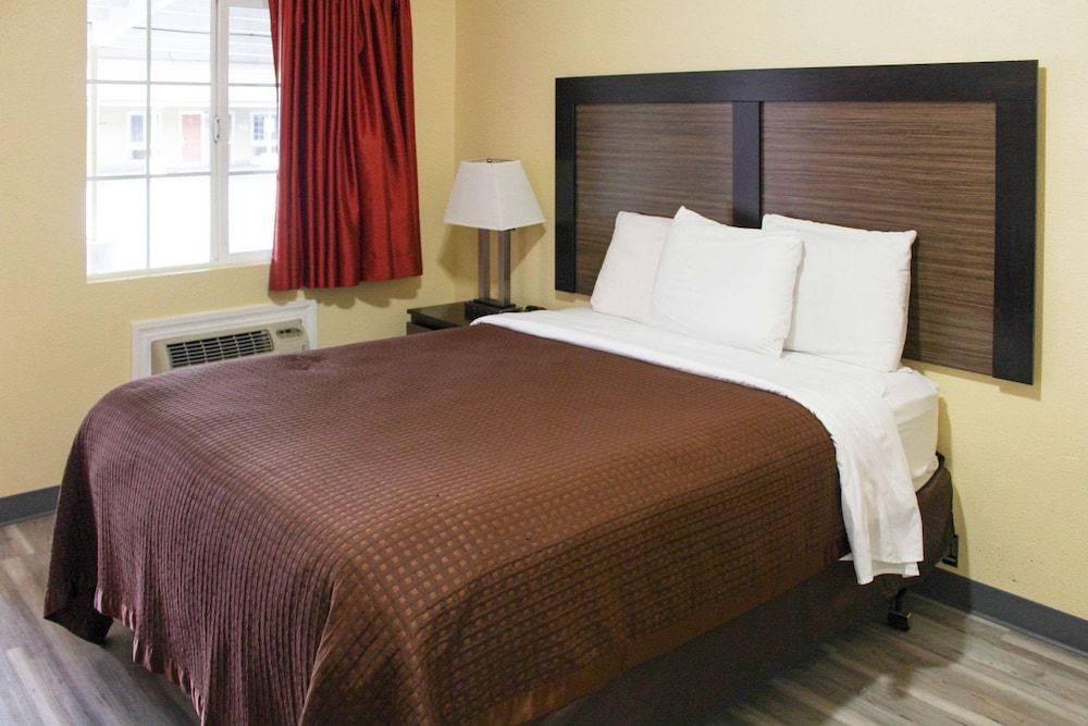 Room, 1 Queen Bed, Accessible, Non Smoking