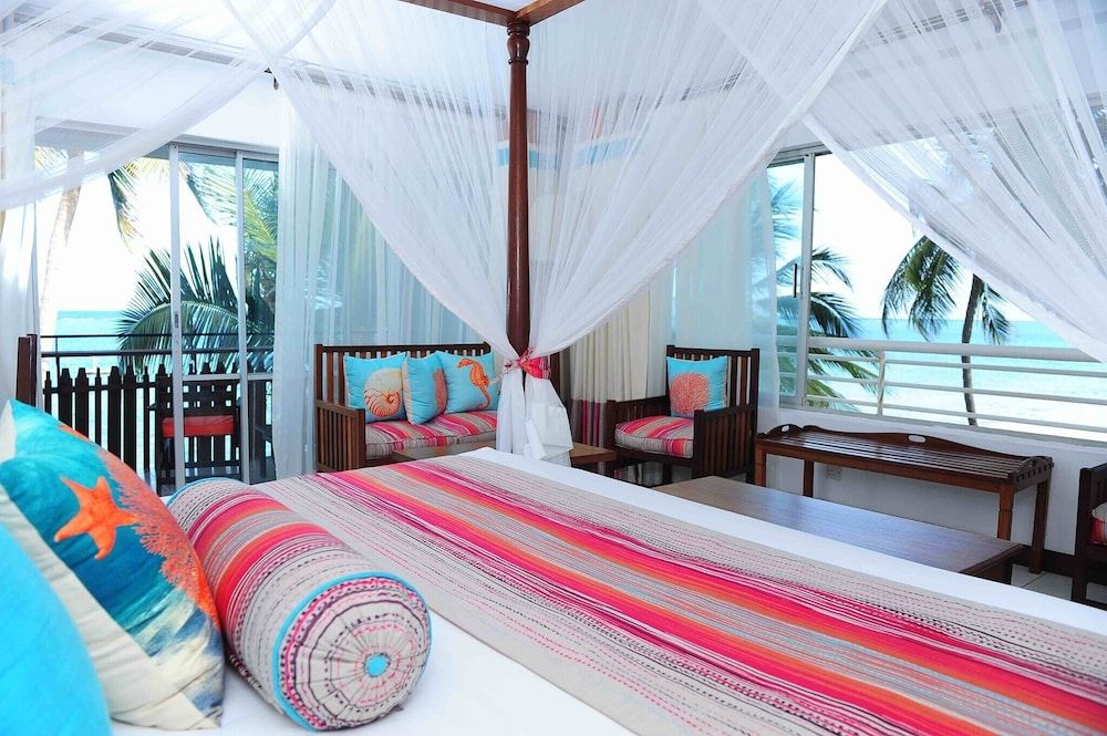 Voyager Beach Resort
