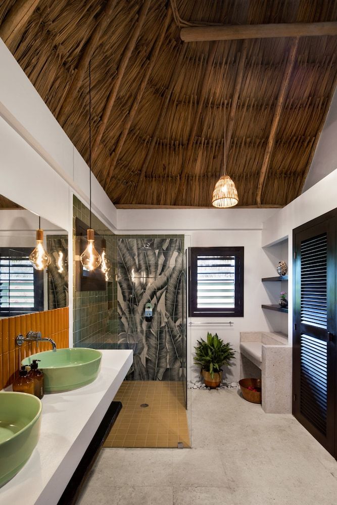 Matachica Resort & Spa - Adults Only Seafront Luxury Suite