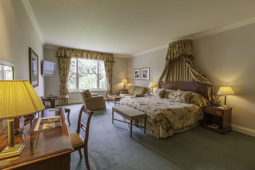Suite (Parkland)