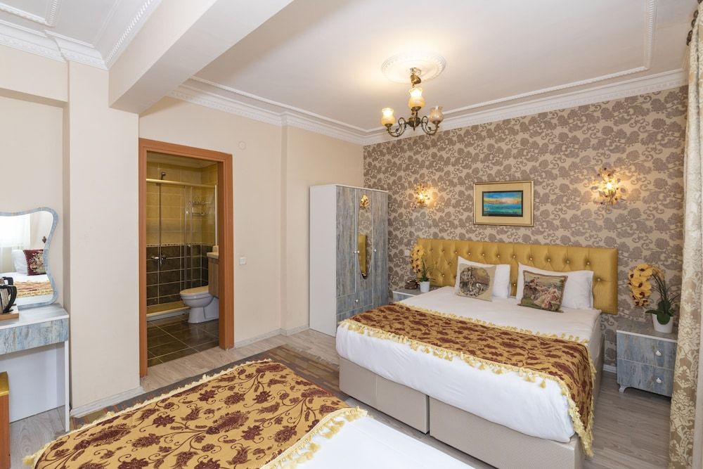 Triple Room