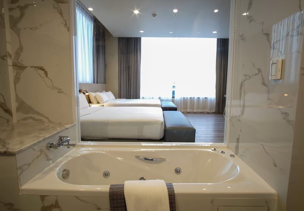 Executive Corner with Two Double Beds