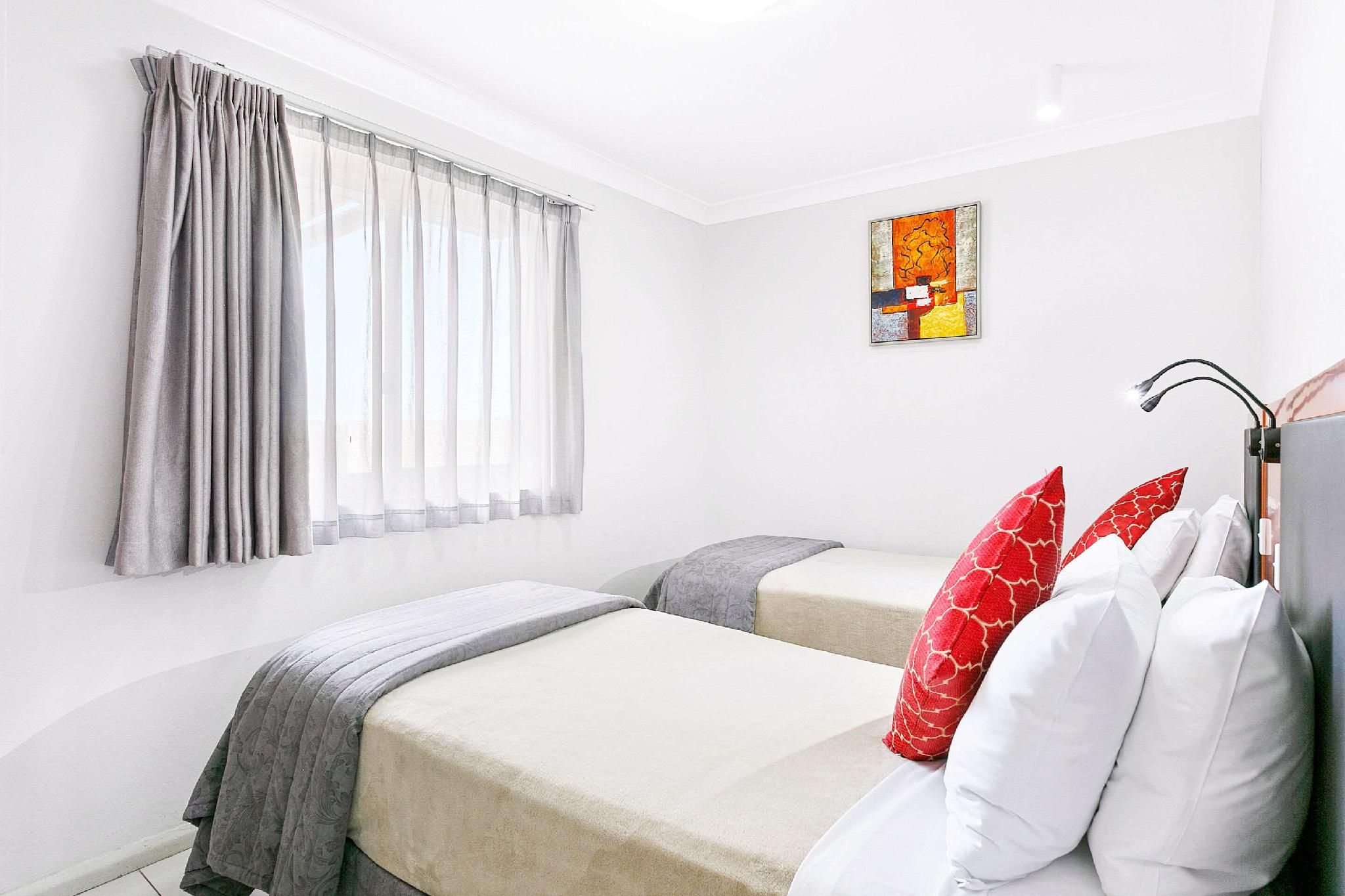 2 Single Beds, Suite, Nonsmoking