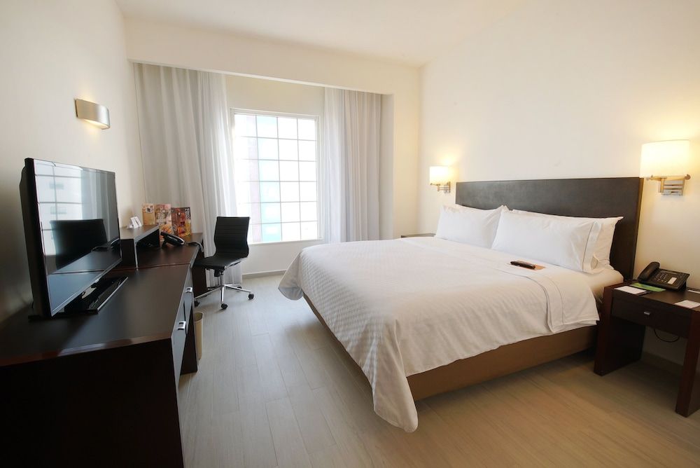 Fiesta Inn Express Ciudad Obregón Superior Room 2