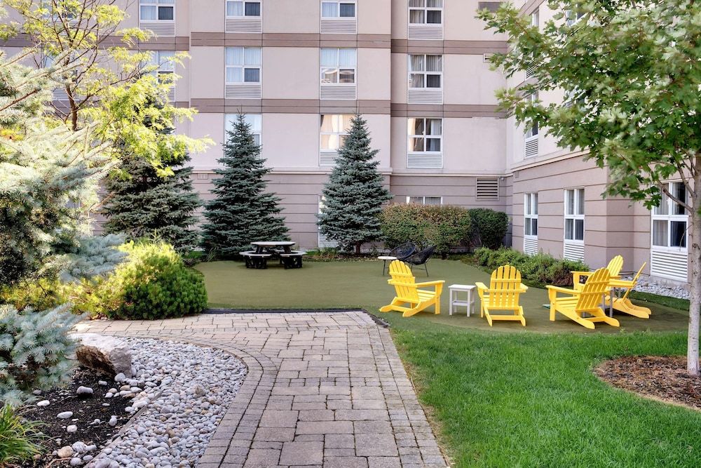 undefined Homewood Suites by Hilton Toronto-Markham 7