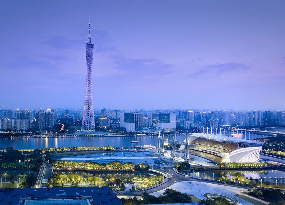 Club Room, 1 King Bed, Tower (Club Canton Tower River View Room)