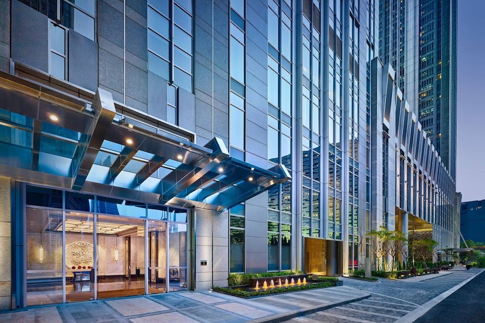 undefined The Ritz-Carlton, Guangzhou 2