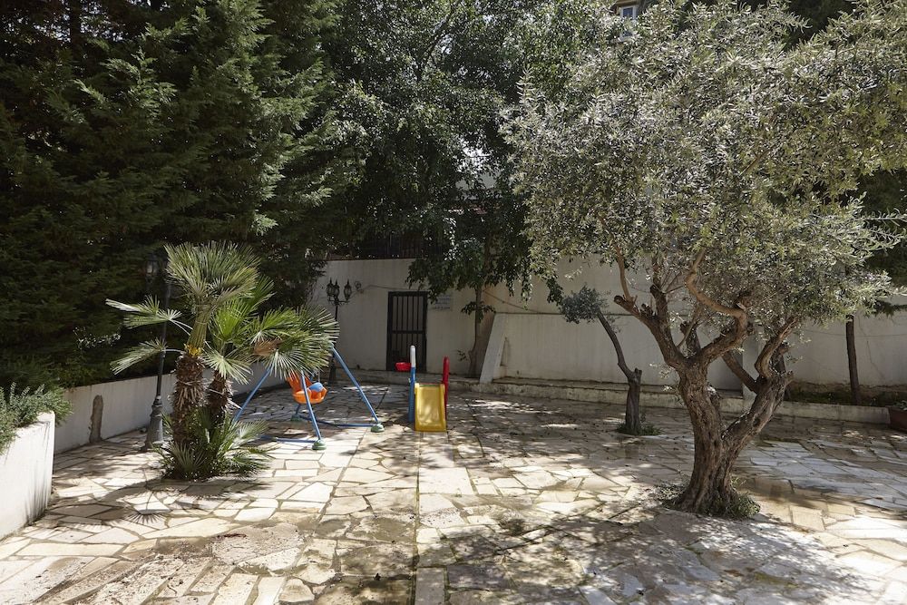 Children's Play Area