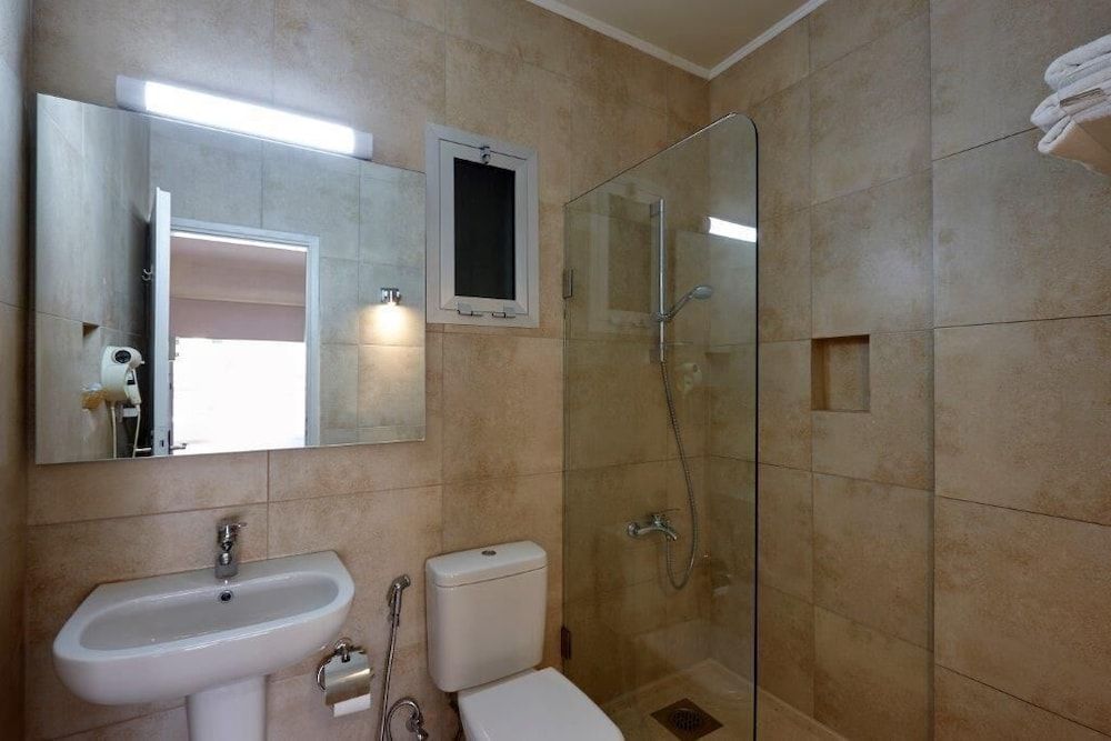 Zoukotel Hotel Senior Suite 5