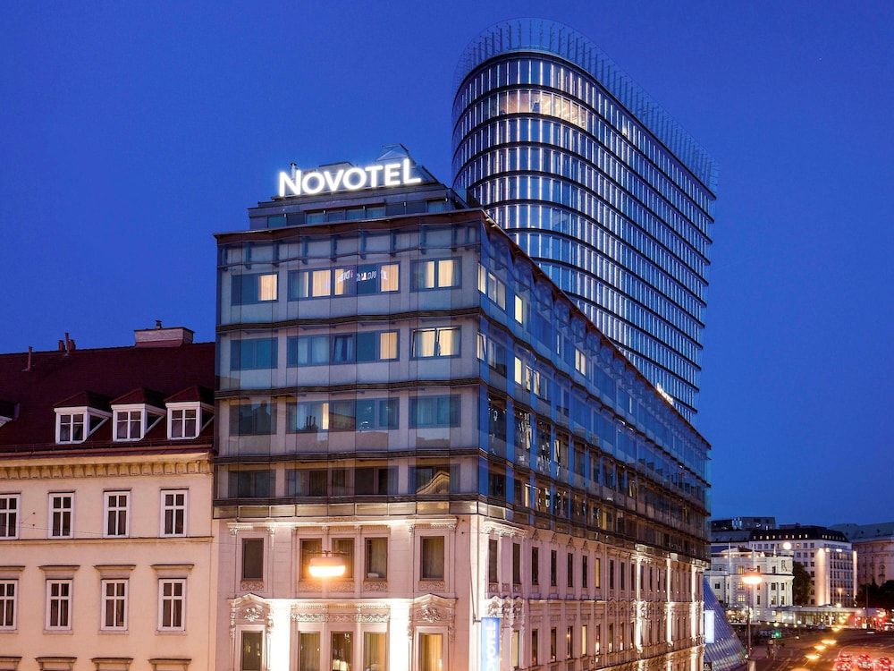 undefined Novotel Wien City 7