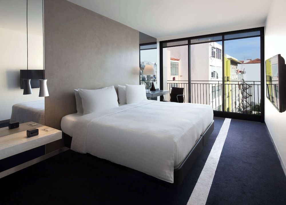 undefined DoubleTree by Hilton Hotel Lisbon - Fontana Park