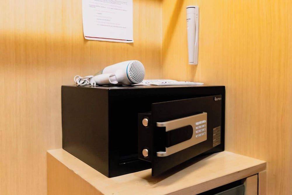 Urbana Langsuan Hotel Studio 7