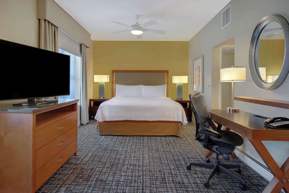 Studio Suite, 1 King Bed