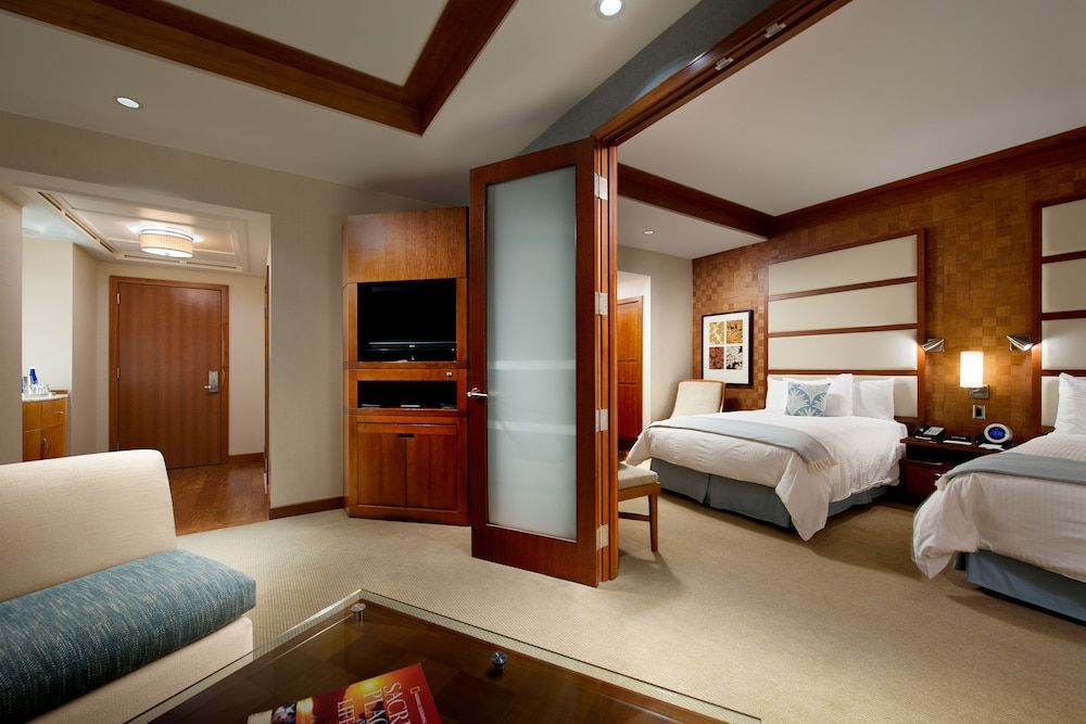 LODGE - Suite, 2 Double Beds