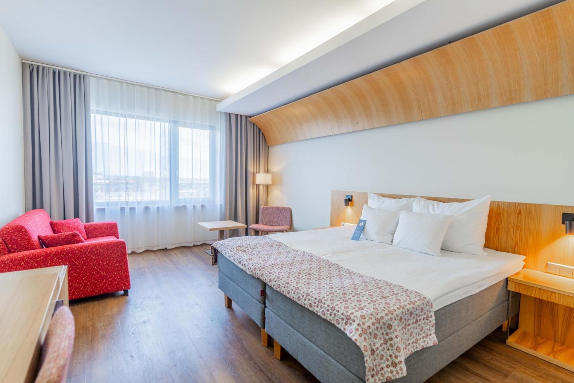 Standard Double or Twin Room with Sea View
