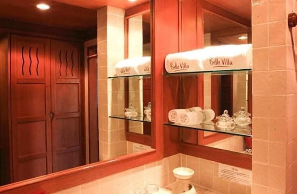 Belle Villa Resort Chiangmai Deluxe Double or Twin Room 10