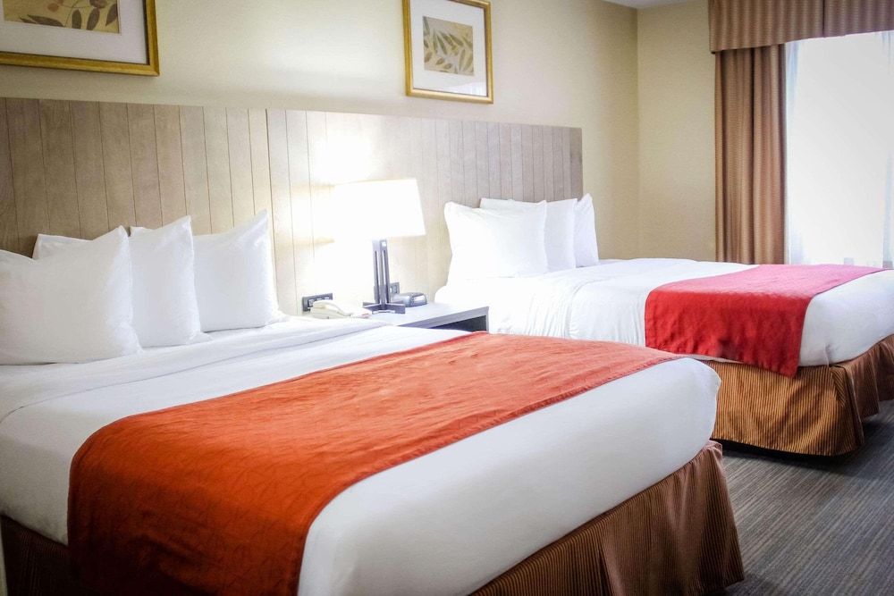 Room, 2 Queen Beds, Accessible, Non Smoking