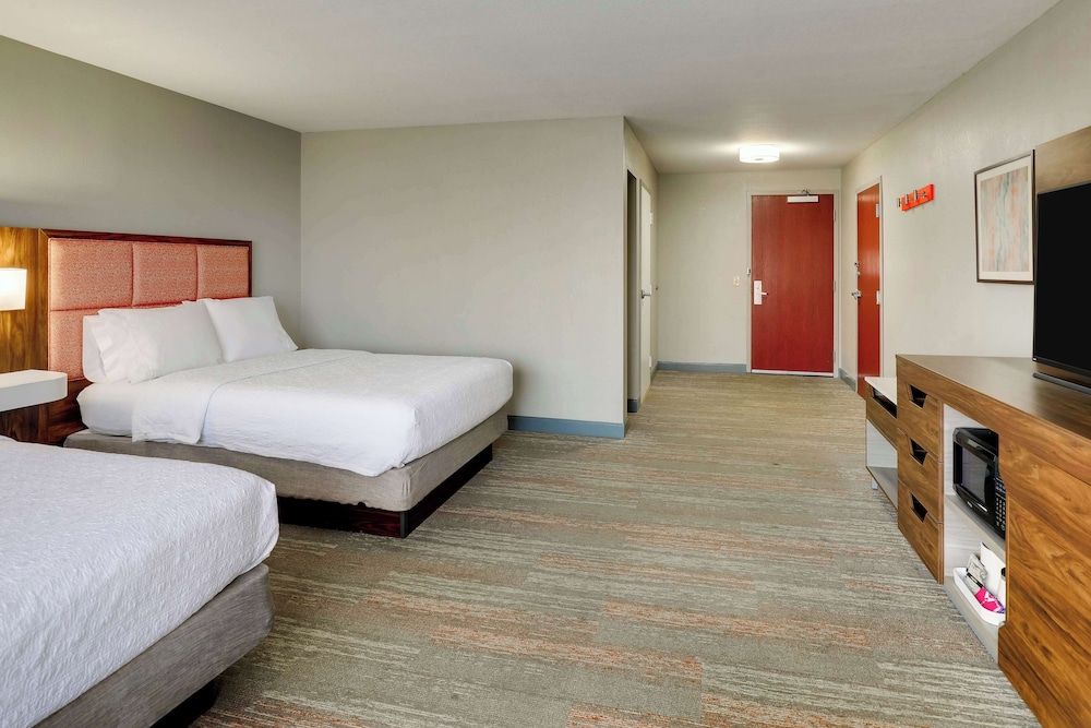 Room, 2 Queen Beds, Accessible, Non Smoking