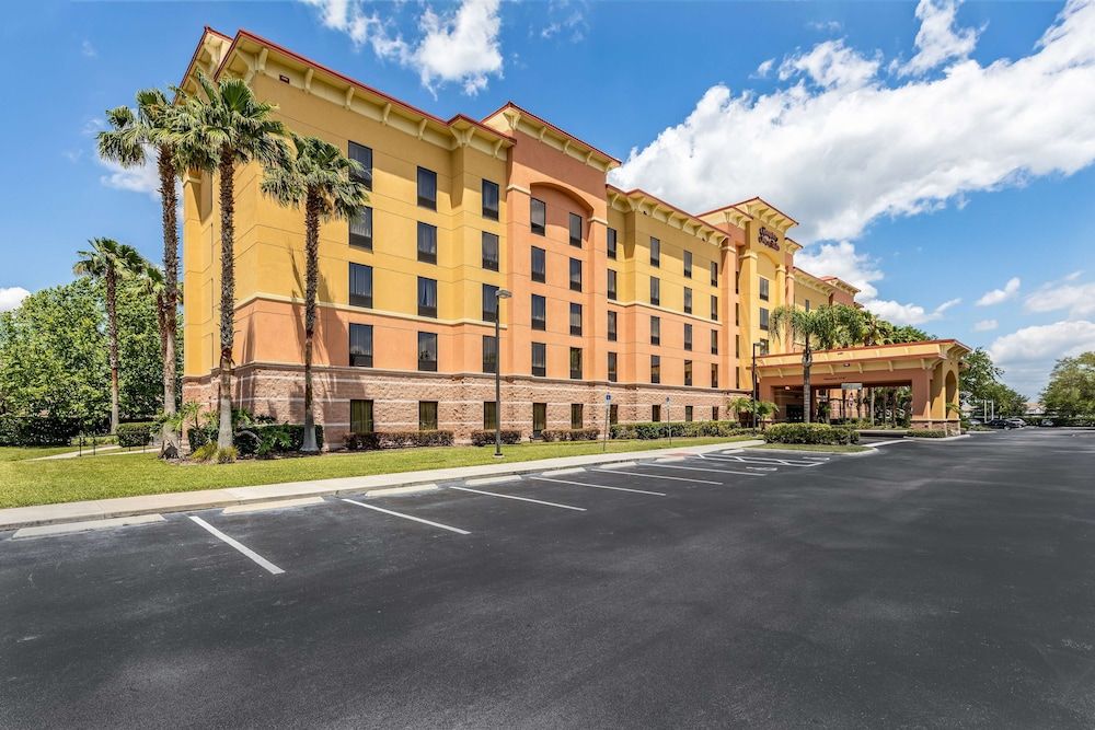 undefined Hampton Inn & Suites Orlando-South Lake Buena Vista 2