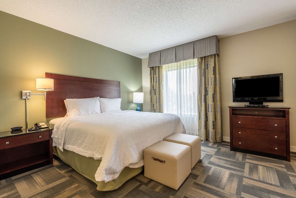 undefined Hampton Inn & Suites Orlando-South Lake Buena Vista 6
