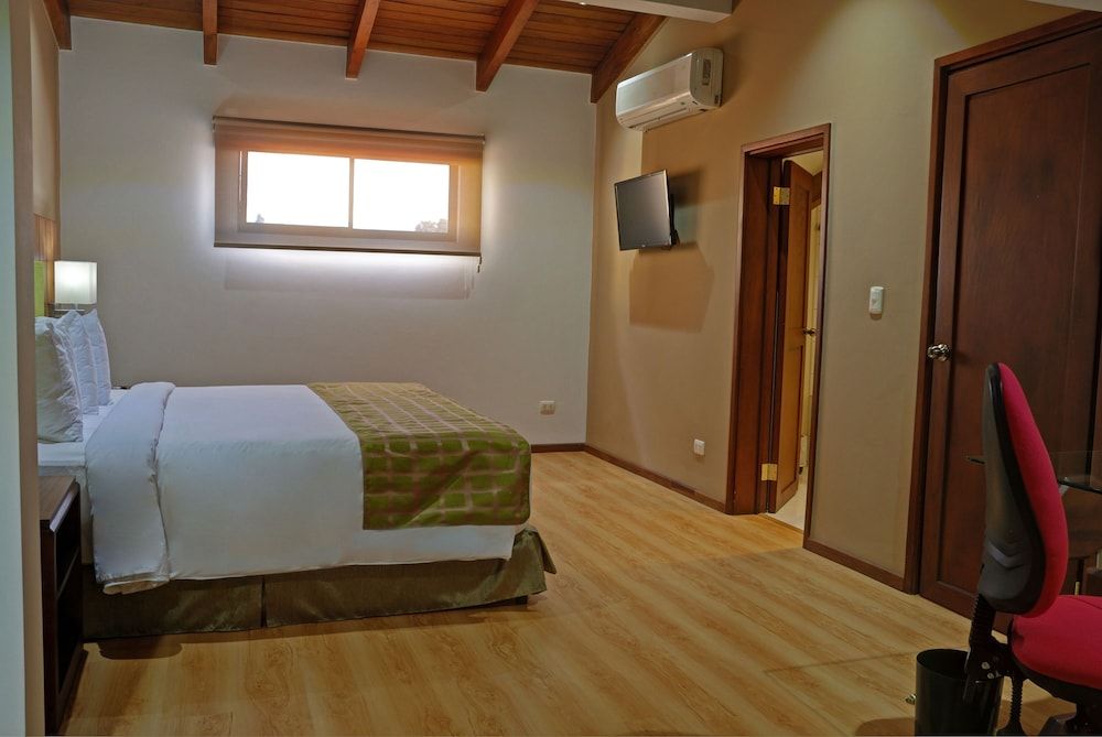 Suite, 2 Bedrooms, Non Smoking