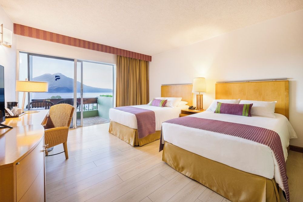 Lake View Premium Room