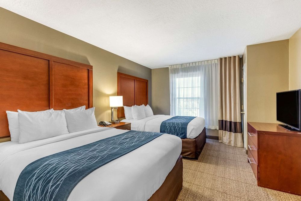 Room, 2 Queen Beds, Accessible, Non Smoking