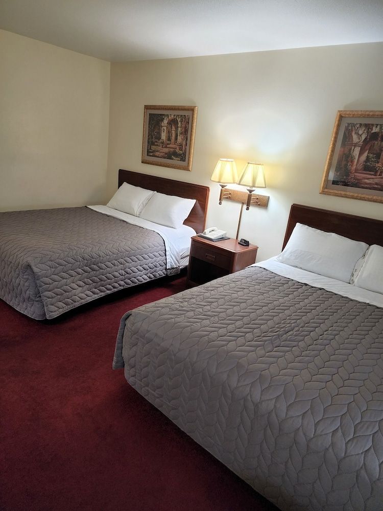 Two queen bed non smoking