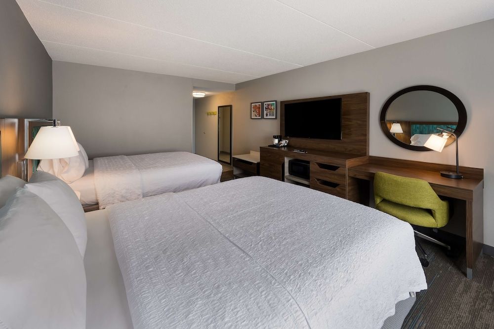 Room, 2 Queen Beds, Accessible (Hearing)