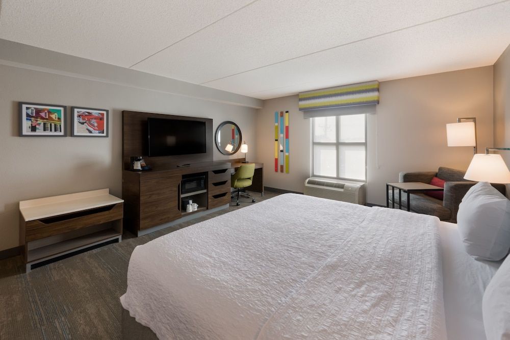 Room, 1 King Bed, Non Smoking