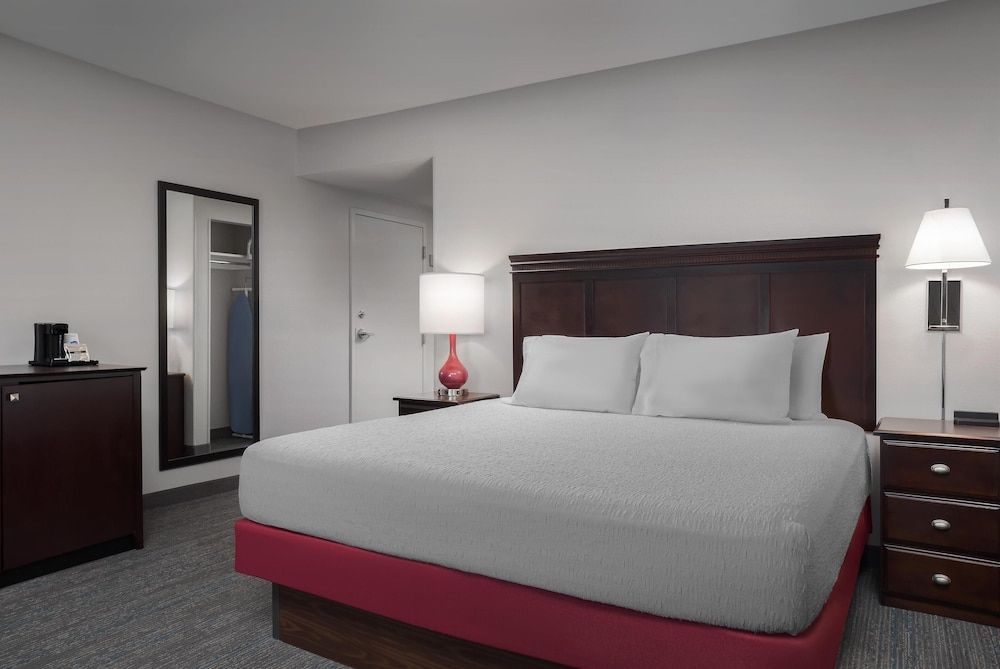 Standard Room, 1 King Bed