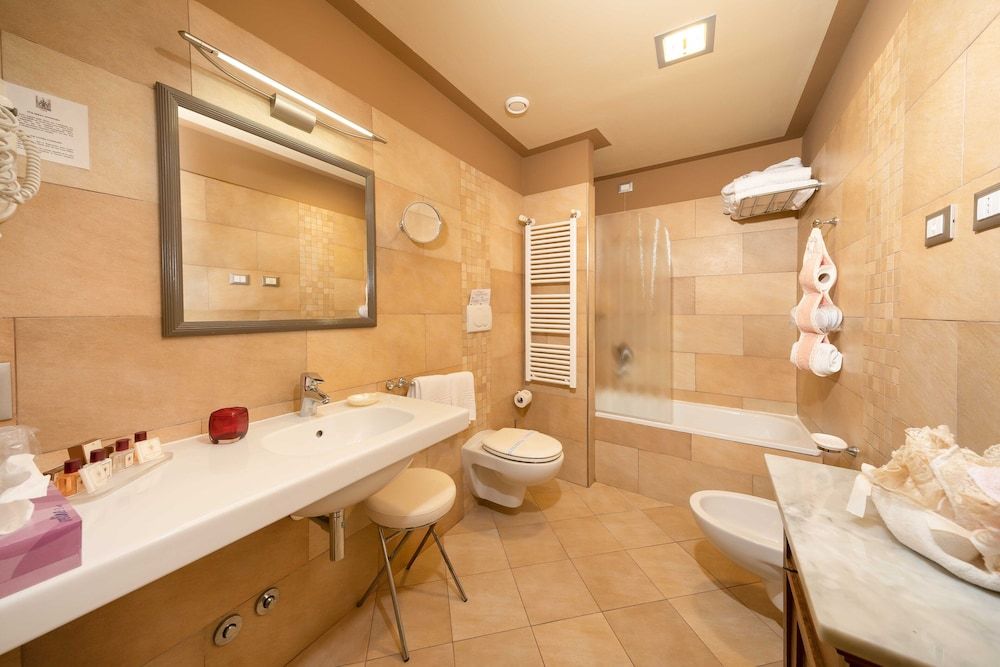 San Luca Palace Hotel Junior Suite 3