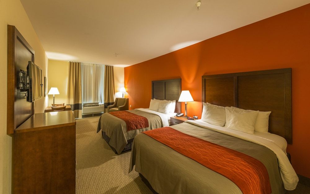Standard Room, 2 Queen Beds, Non Smoking