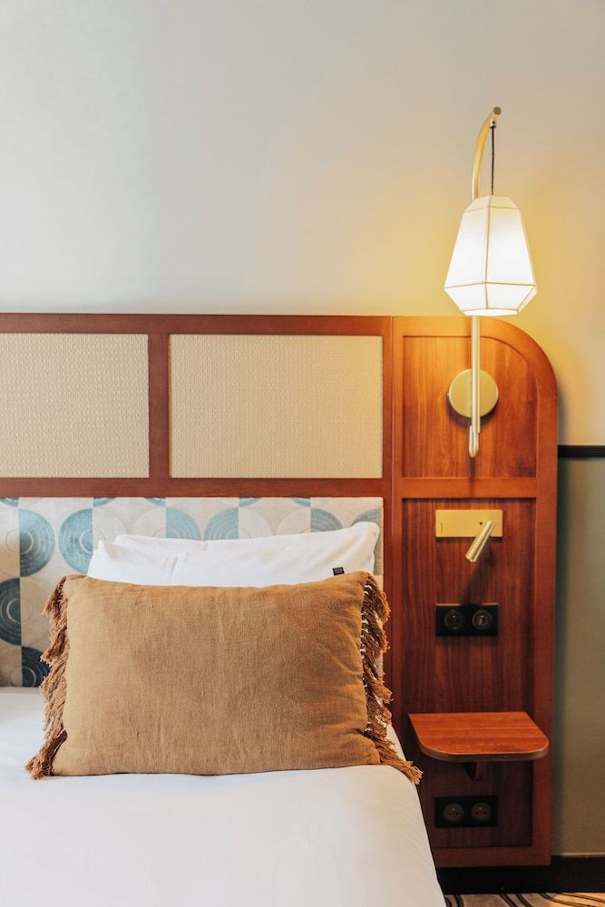 Room (Cosy)