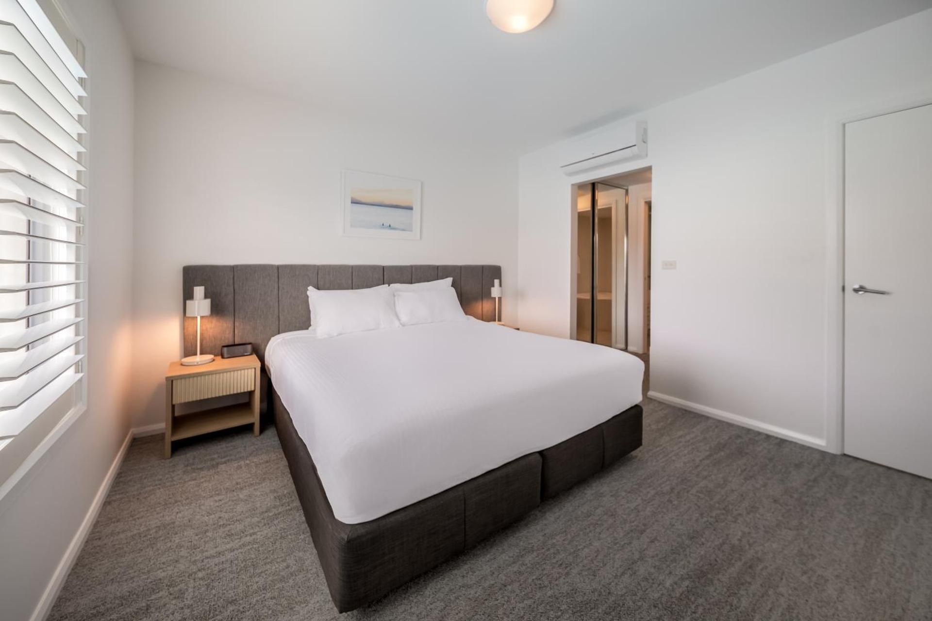 1-Bedroom Lagoon View Apartment