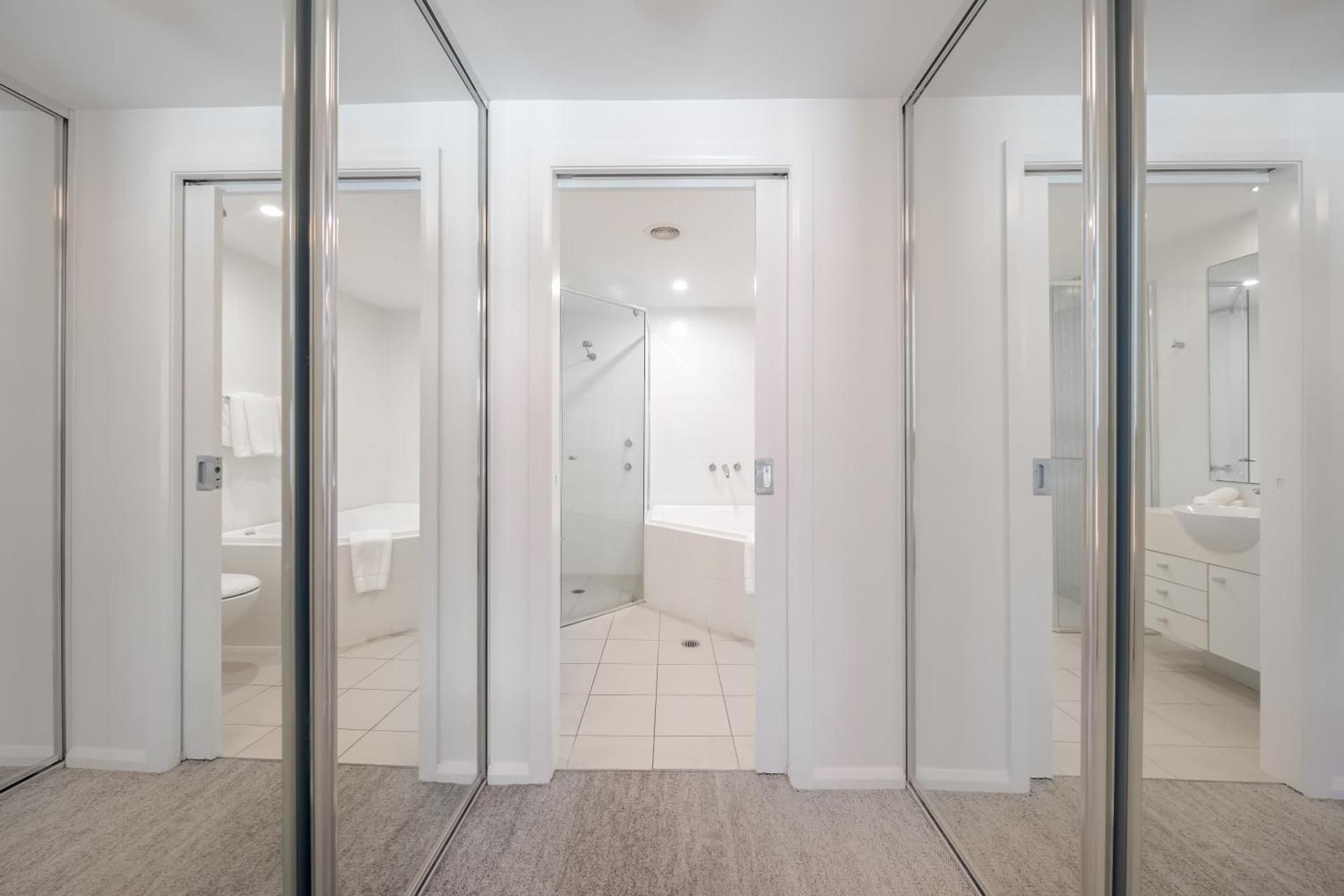 Upgrade Special - One-Bedroom Apartment with Swimout - No Housekeeping