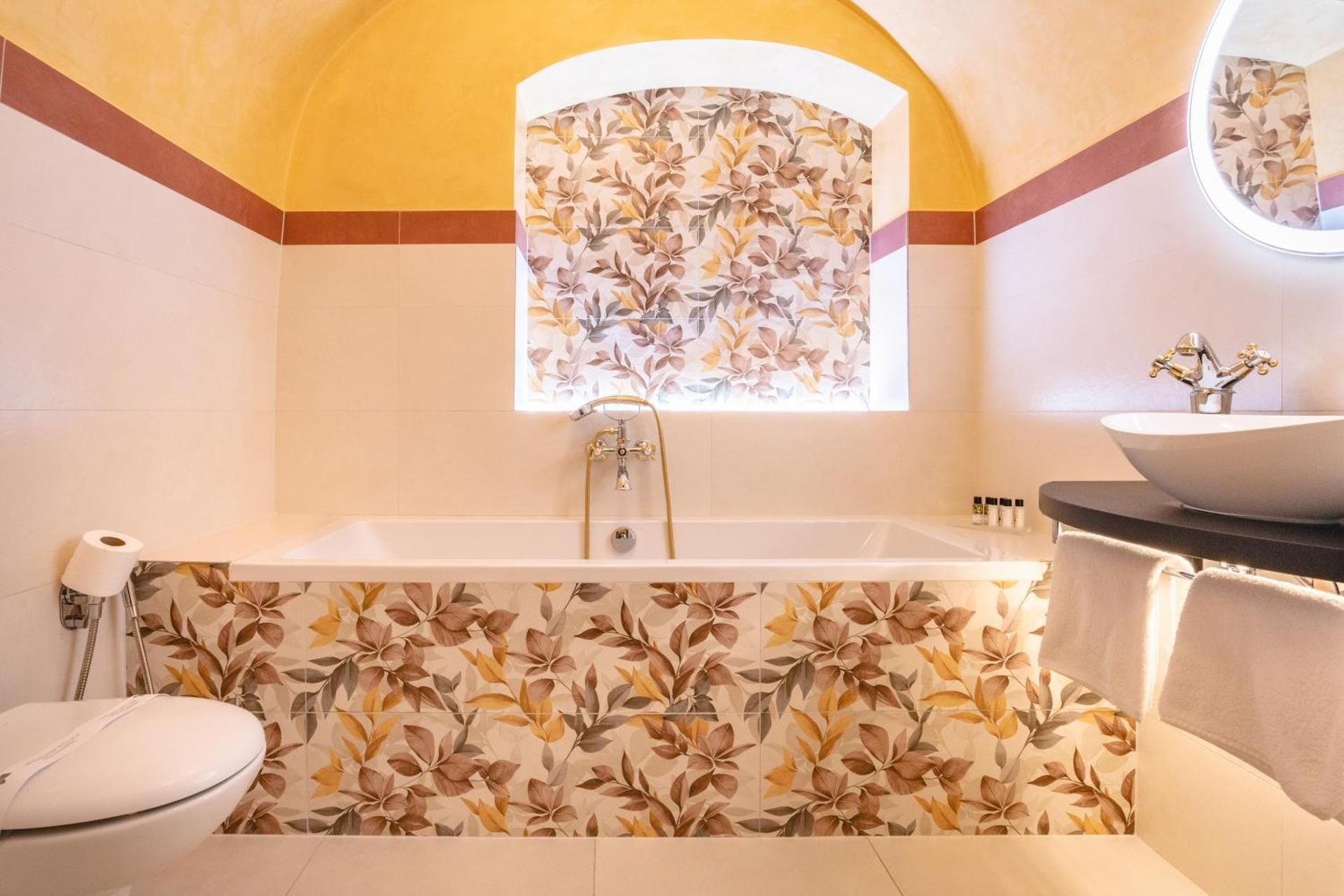 undefined Hotel Royal Ricc 6