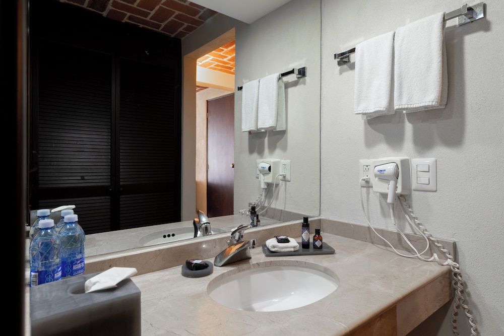 Hotel Villa Mercedes San Cristobal Standard Room 8