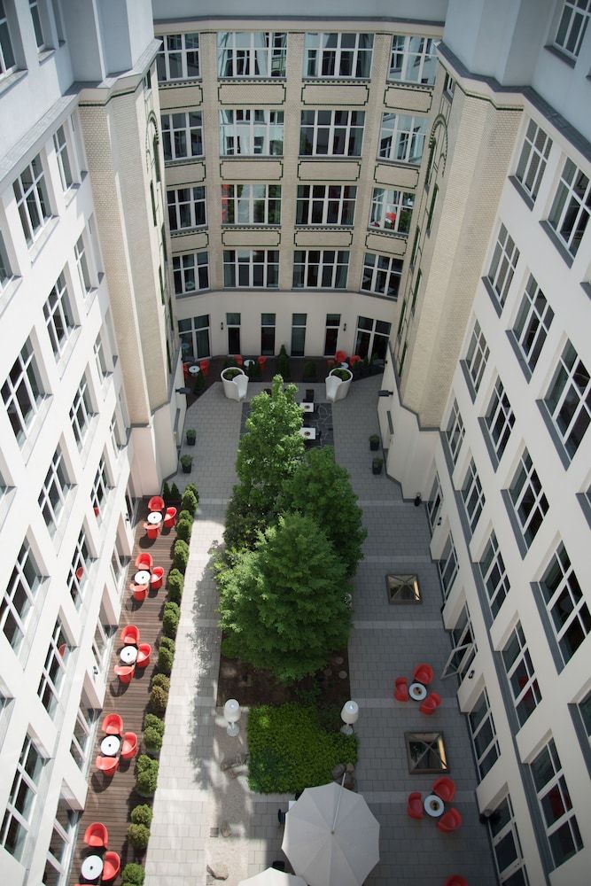 undefined Adina Apartment Hotel Berlin CheckPoint Charlie 4