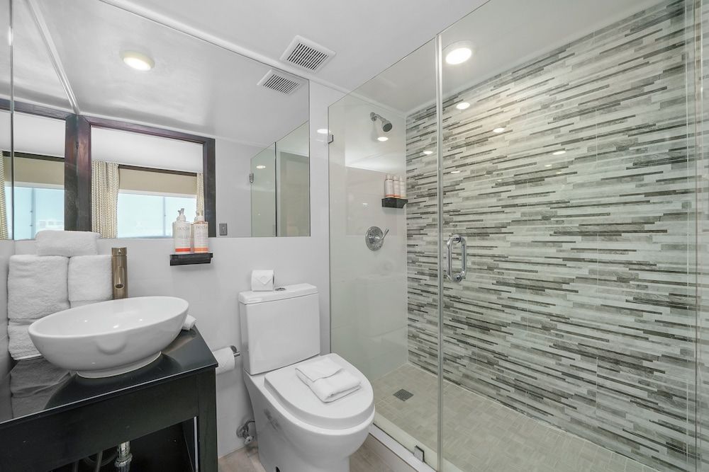 undefined Metropole Suites South Beach 10