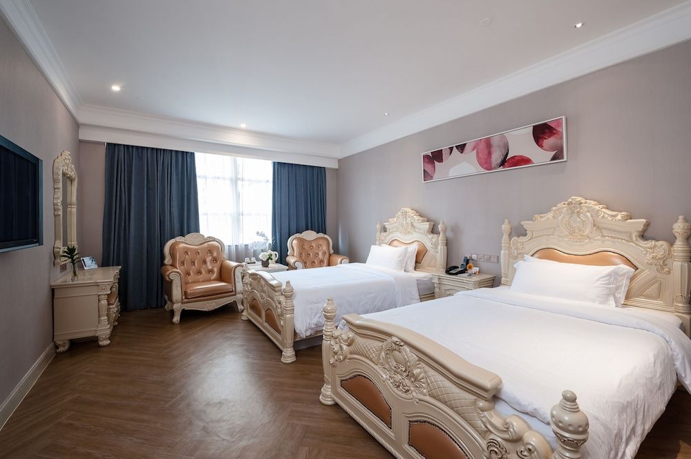 Garden View Twin Room