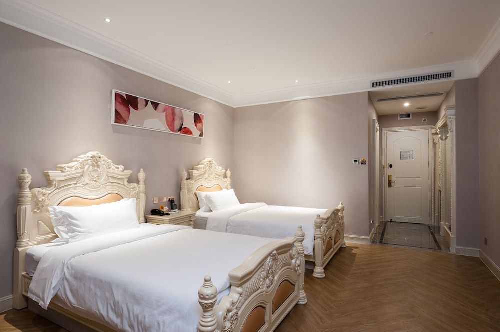 undefined Nan Yang Royal Hotel 9