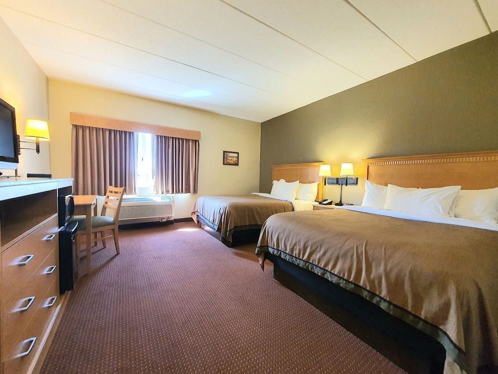 Standard Room, 2 Queen Beds, Non Smoking