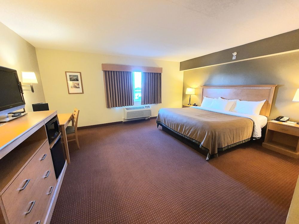 Executive Room, 1 King bed, Accessible, Non-Smoking