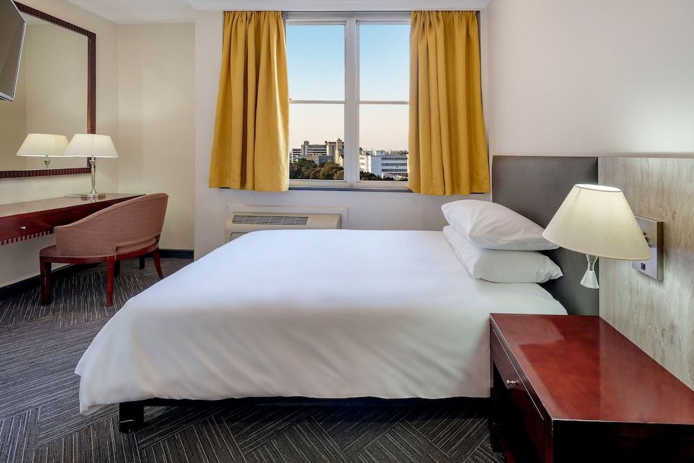 Protea Hotel by Marriott Lusaka Cairo Road Room, 1 King Bed, City View 2
