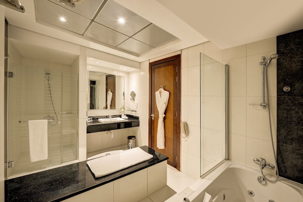 undefined Copthorne Hotel Dubai 10