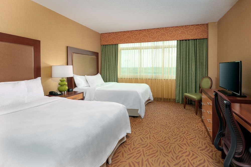 Deluxe Suite, 2 Queen Beds, Non Smoking