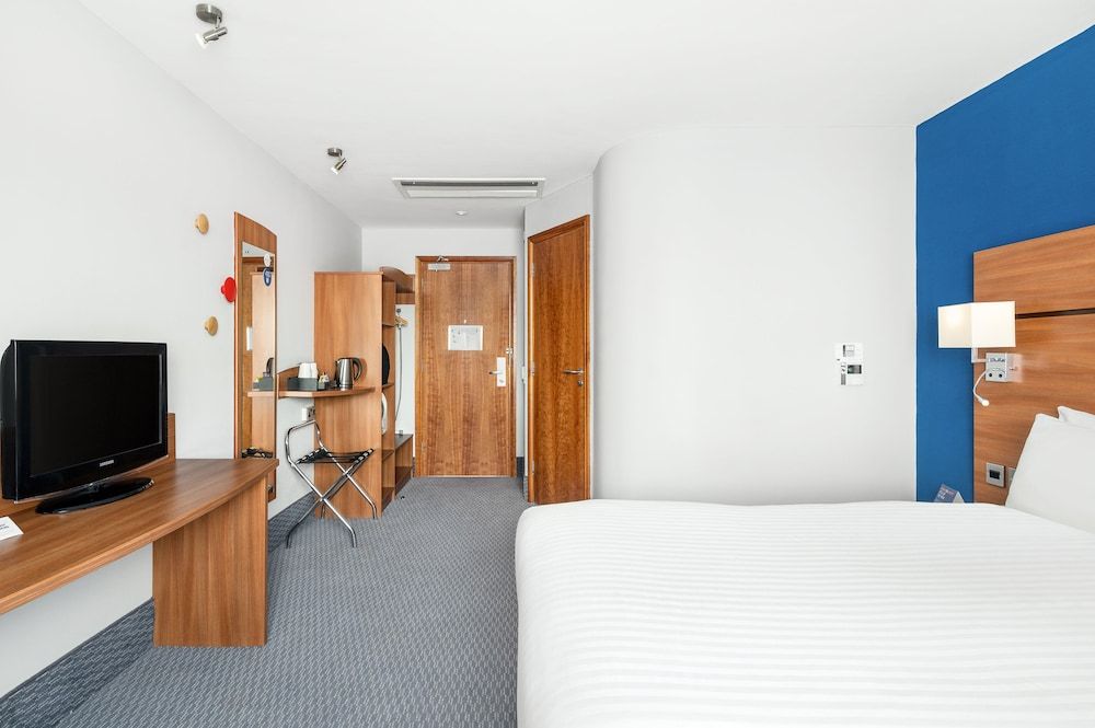 Standard Room, 1 Double Bed (with Free Hot Breakfast)