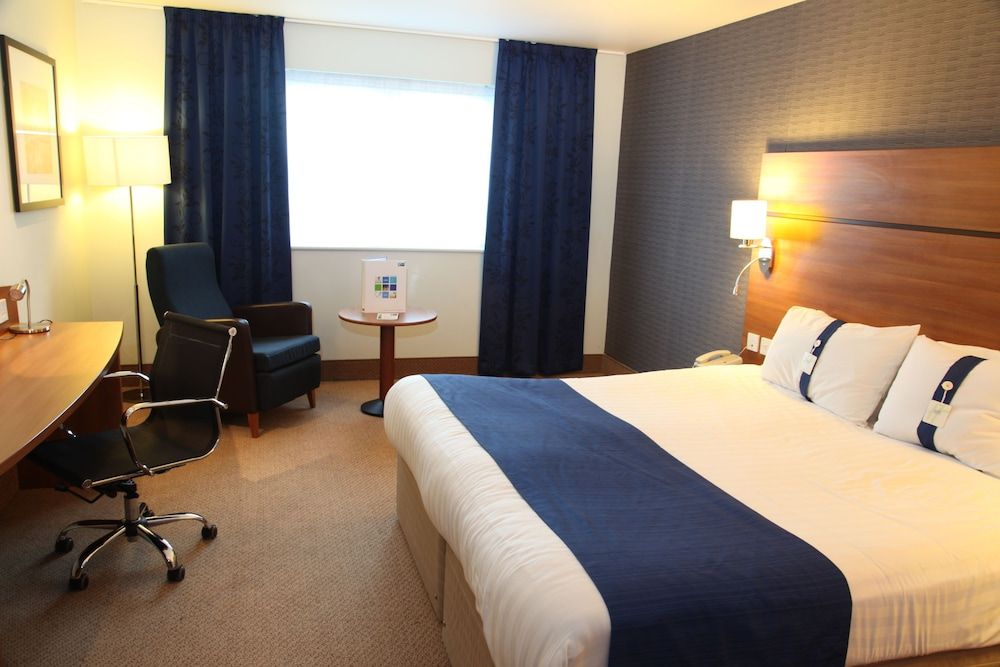 Standard Room, 1 Double Bed, Accessible (with Free Hot Breakfast)