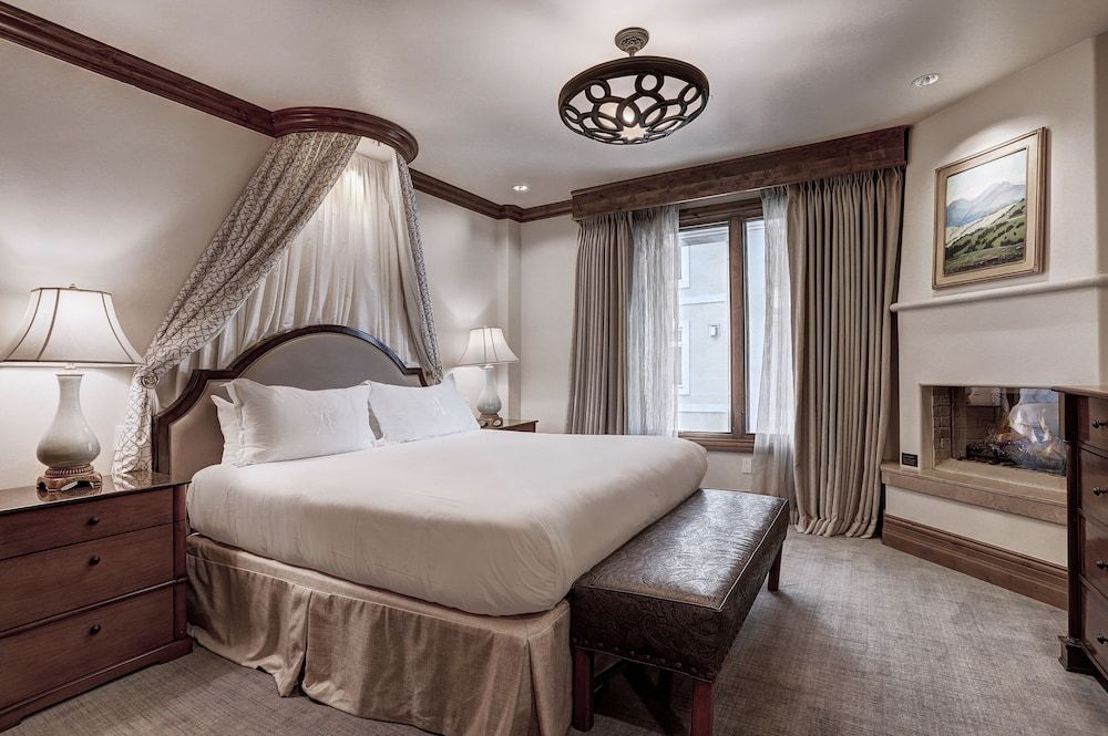 Superior Room, 1 King Bed